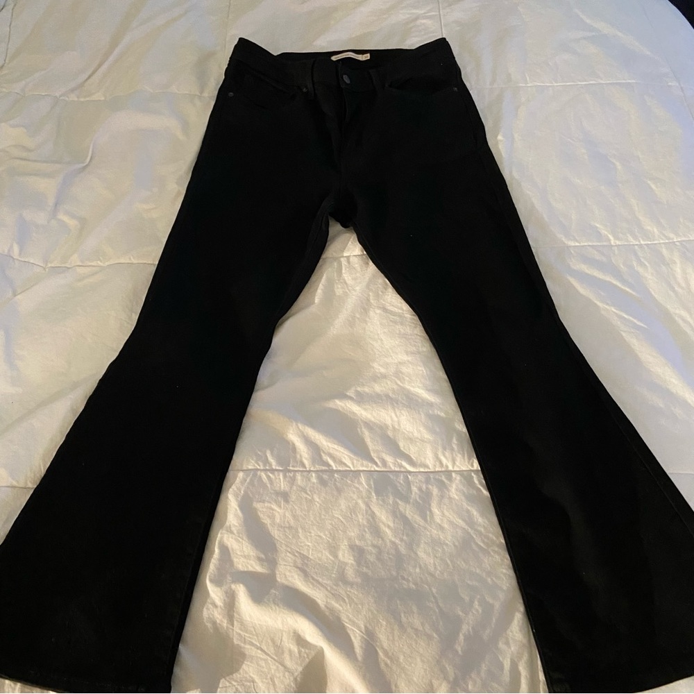 Levi’s 725 High Rise Bootcut Jeans - Picture 9 of 9